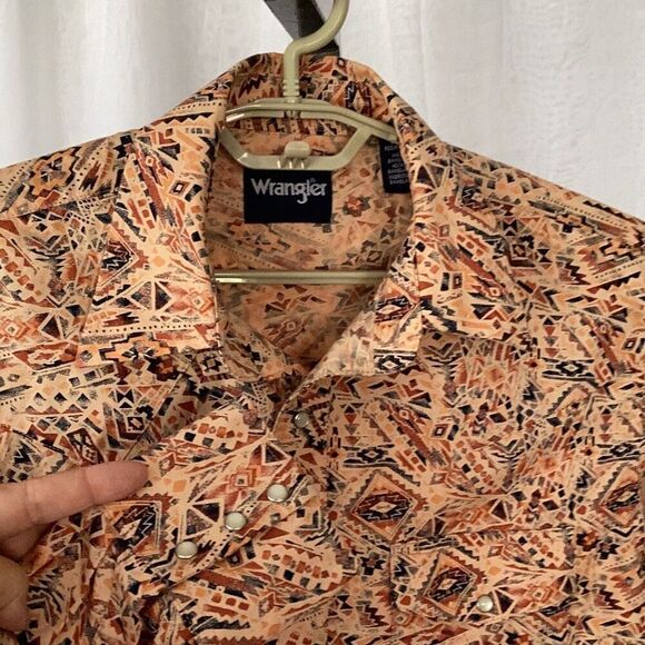 Wrangler Checotah Aztec Pearl Snap Long Sleeve Western Shirt Men’s Medium - Picture 5 of 9
